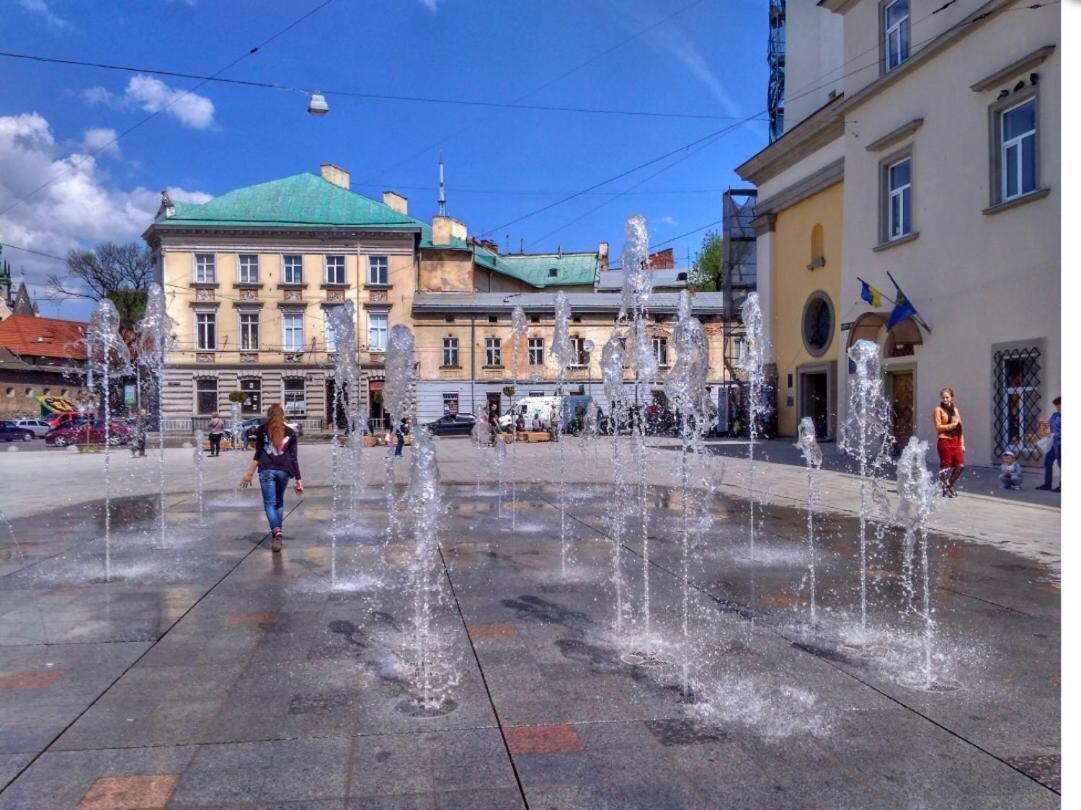 Апартаменти Центр Площа Митна Lviv Dış mekan fotoğraf